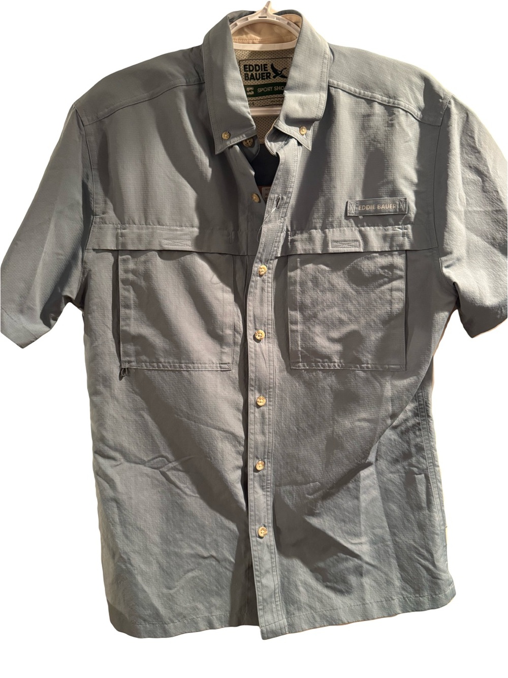 Eddie Bauer Men's Short-Sleeve Button-Down Shirt in Light Blue